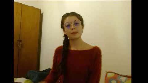 sweetcalm_ online show from February 6, 4:05 am