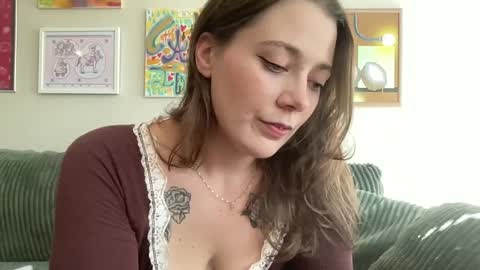 Snapshot of sweetcandyangel chatting on September 21, 9:19 pm sweetcandy online show from September 21, 9:19 pm