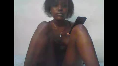 Snapshot of sweetclit99 chatting on September 12, 7:38 pm sweetclit99 online show from September 12, 7:38 pm