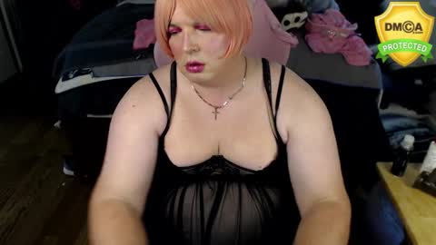 Snapshot of sweetcock900 chatting on March 10, 11:27 pm Anna online show from March 10, 11:27 pm