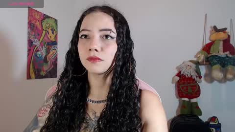       Independent model online show from December 23, 2:24 am