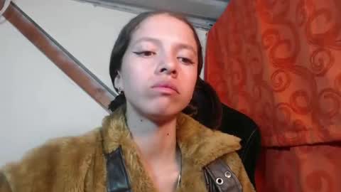 Snapshot of sweetdam12 chatting on February 25, 10:20 pm sweetdam12 online show from February 25, 10:20 pm