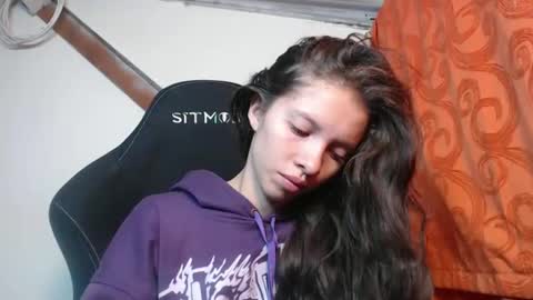 Snapshot of sweetdam12 chatting on February 2, 2:02 pm sweetdam12 online show from February 2, 2:02 pm