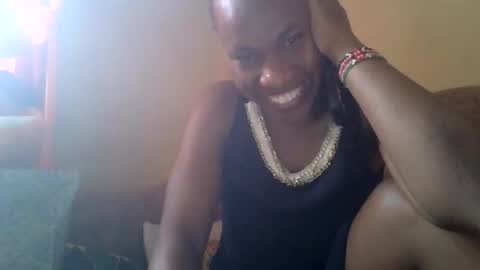 sweetdiva2012 online show from February 25, 8:07 am