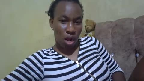 sweetdiva2012 online show from February 1, 8:47 pm