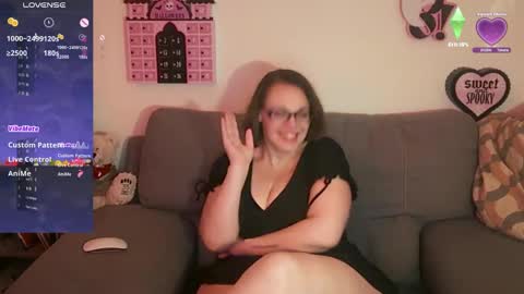 Eileen online show from September 30, 6:02 am