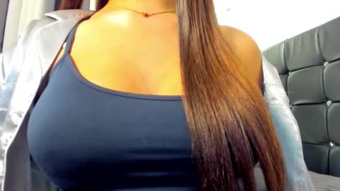 sweetest_one4 online show from January 16, 6:44 am