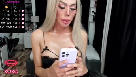 CANDACE online show from November 2, 12:49 pm