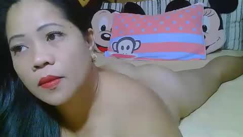sweeteyes69xx online show from May 24, 4:35 pm