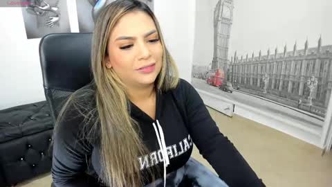 Fabiana online show from February 12, 6:51 pm