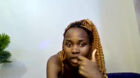 sweetfiona23 online show from May 14, 8:51 pm