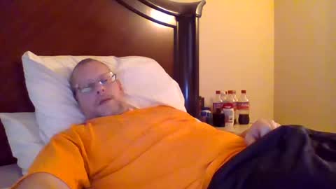 sweetg233 online show from February 12, 5:48 pm