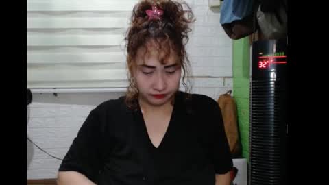 Jean online show from November 18, 2:53 pm