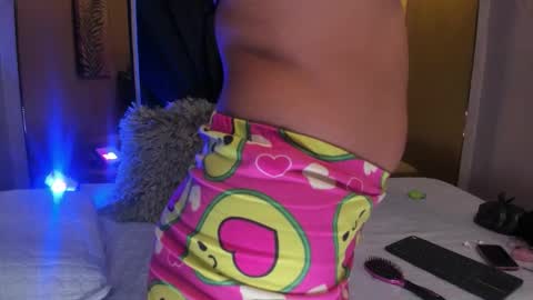 MIA  online show from November 4, 3:41 am