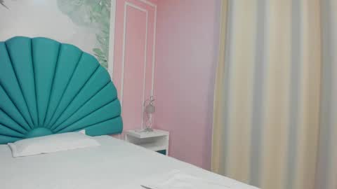 Snapshot of sweetgirl4u_ chatting on February 1, 10:15 am MIA online show from February 1, 10:15 am