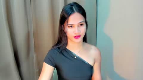 Snapshot of sweetgirl_latina143 chatting on September 11, 6:14 am sweetgirl_latina143 online show from September 11, 6:14 am