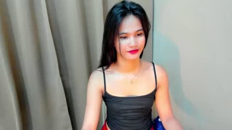 Snapshot of sweetgirl_latina143 chatting on September 10, 6:14 am sweetgirl_latina143 online show from September 10, 6:14 am