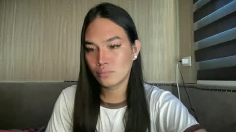 sweetgirl_rhainexxx online show from June 15, 10:13 pm