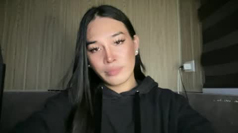 sweetgirl_rhainexxx online show from June 25, 2:22 pm