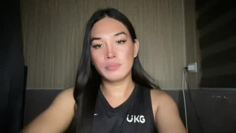 sweetgirl_rhainexxx online show from June 28, 3:52 pm
