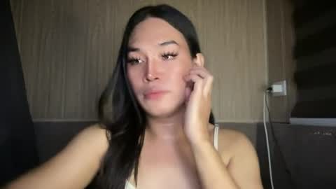 sweetgirl_rhainexxx online show from July 2, 12:43 pm