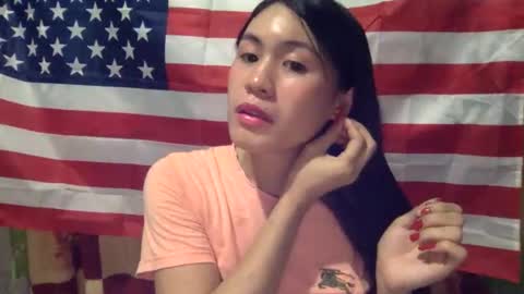 sweetgirllucy24xx online show from February 15, 3:33 pm