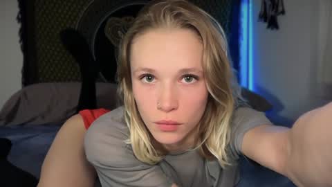 sweetgracee online show from December 11, 6:36 am