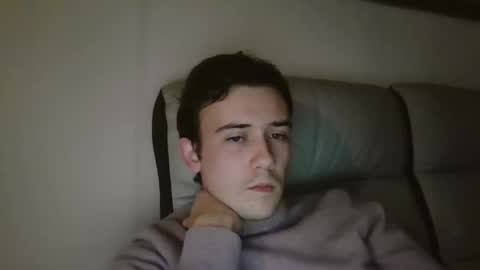 sweetguyss12 online show from April 26, 8:28 pm