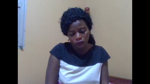Snapshot of sweetib1 chatting on January 31, 5:40 am sweetib1 online show from January 31, 5:40 am