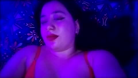 Ana Mara  i cant Make noise My family is here  online show from February 10, 5:14 am