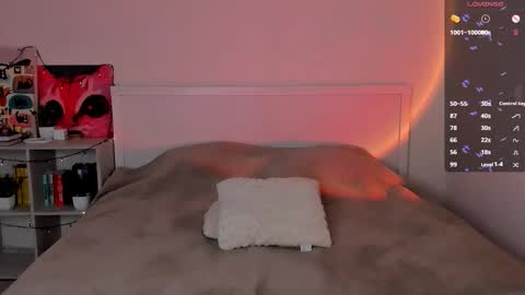 Hannah online show from October 23, 2:18 pm