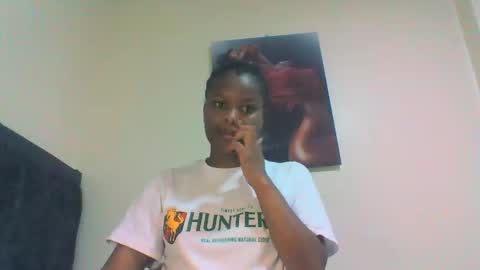 sweetie lee online show from February 22, 12:41 pm