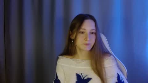 Annie online show from December 22, 8:04 pm