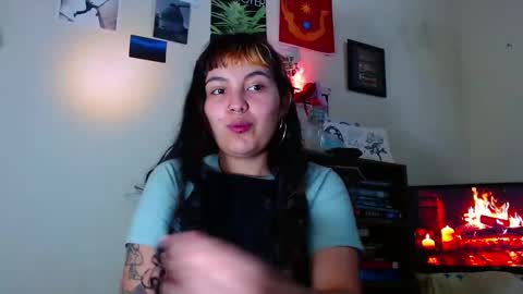 Maria  my insta sweetie maryy   online show from February 23, 11:47 pm