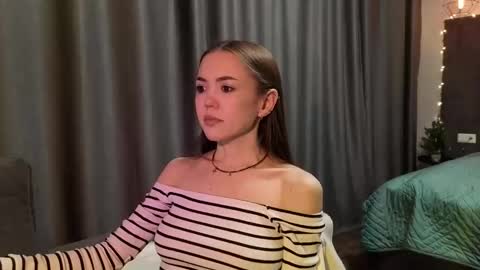 sweetieee_kira online show from January 10, 9:20 pm