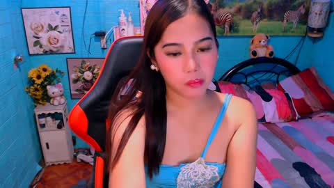 Nicole online show from January 14, 7:38 am