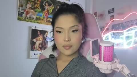 SweetJess online show from March 31, 1:50 am