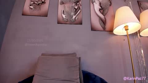 karin paz online show from February 18, 1:43 am