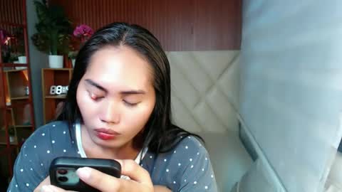 Snapshot of sweetladyboyx chatting on September 9, 1:49 am online show from September 9, 1:49 am