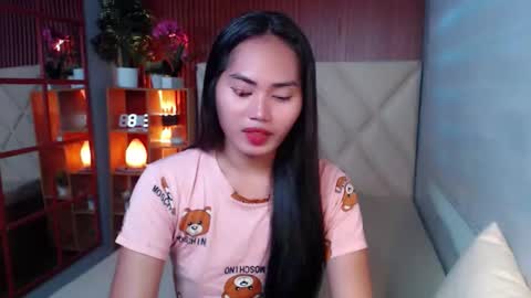 Snapshot of sweetladyboyx chatting on September 17, 11:19 pm online show from September 17, 11:19 pm