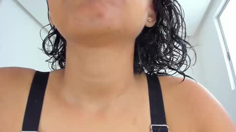 Azulandvioleta online show from September 15, 1:12 pm
