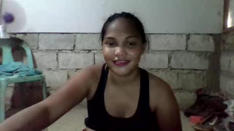 Snapshot of sweetlexypinay19 chatting on September 18, 2:15 am Lexy online show from September 18, 2:15 am