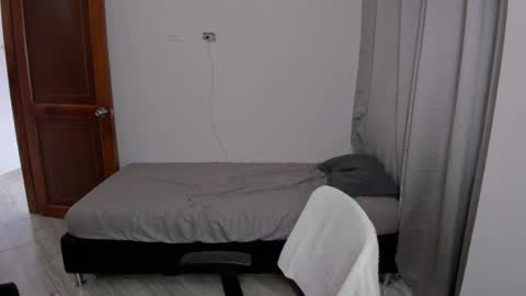 Lian online show from October 9, 7:19 pm