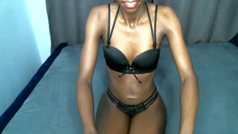 sweetlilly2540 online show from October 24, 8:48 am