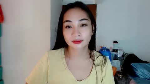 Snapshot of sweetlilly_18 chatting on January 2, 11:20 am Lilly online show from January 2, 11:20 am