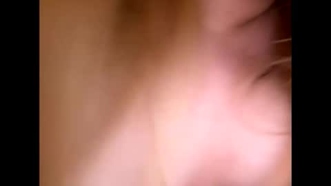 Snapshot of sweetlisa92 chatting on February 26, 10:26 pm Lisa online show from February 26, 10:26 pm