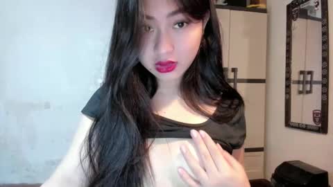 Zoe online show from December 8, 7:11 pm