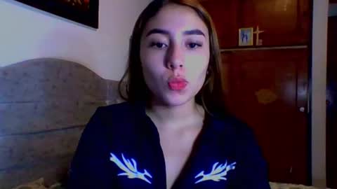 Maddie online show from October 24, 1:17 am