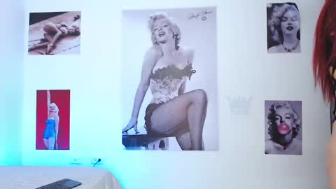 Snapshot of sweetmia_25 chatting on March 12, 10:17 pm MIA online show from March 12, 10:17 pm