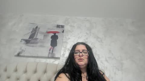 sweetmiki9 online show from May 15, 7:54 pm